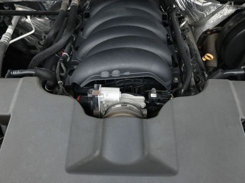 Used 2016 GMC Sierra 1500 SLE w/ SLE Value Package AWD/4WD image 38