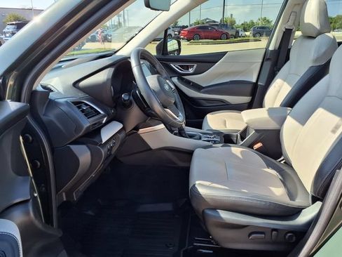 Certified 2023 Subaru Forester Limited AWD/4WD image 7