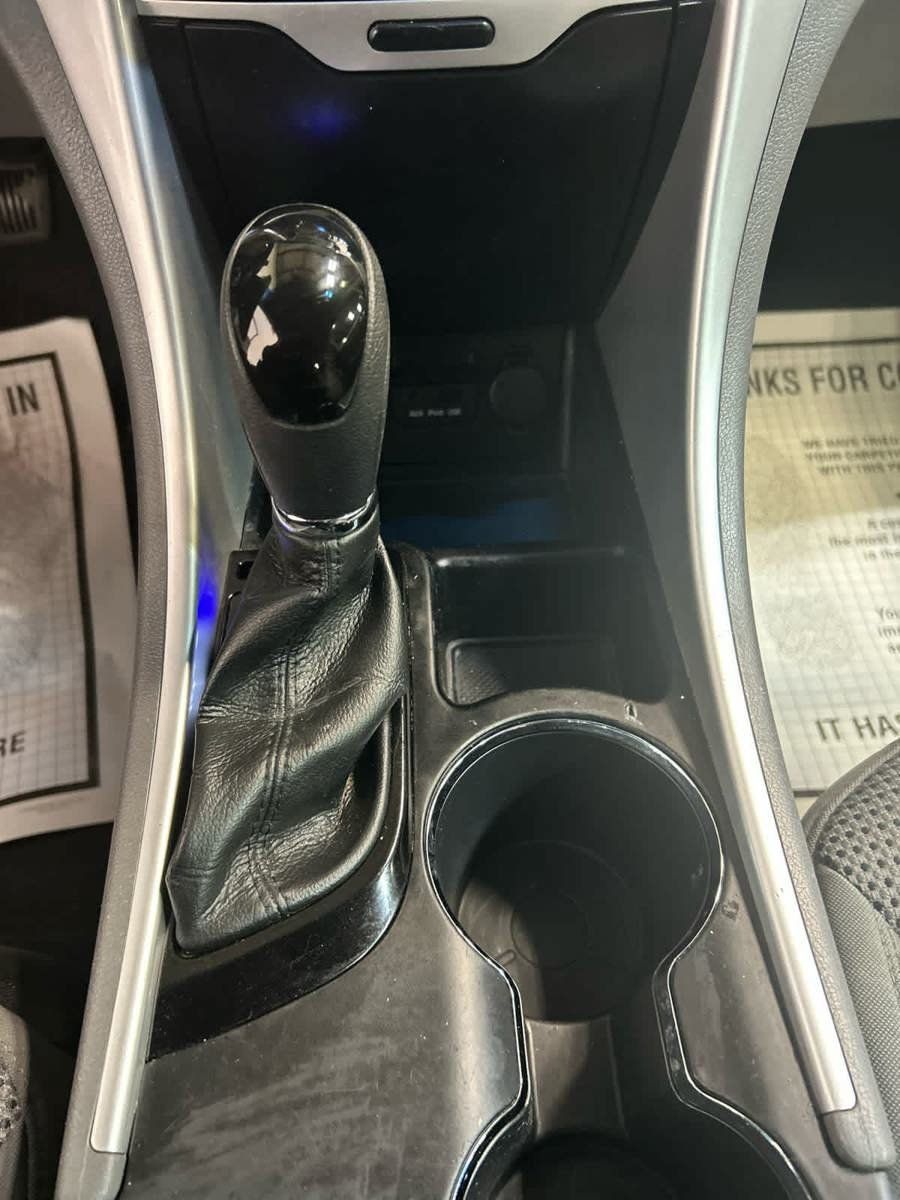 Used 2011 Hyundai Sonata GLS w/ Popular Equipment Pkg 2 FWD image 7