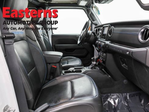 Used 2022 Jeep Wrangler Unlimited Rubicon 4xe w/ Cold Weather Group image 26