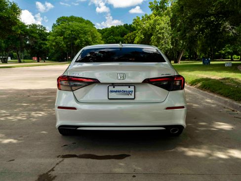 Certified 2025 Honda Civic Sport image 8