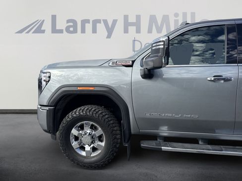 Used 2024 GMC Sierra 3500 Denali w/ Denali Reserve Package image 10