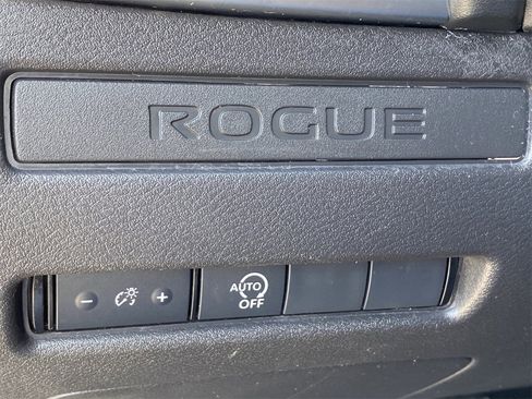 Certified 2023 Nissan Rogue S image 28