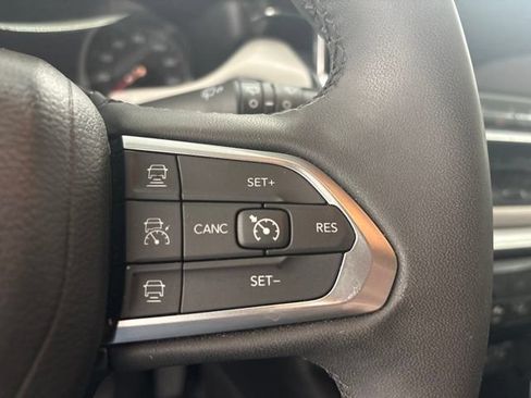 Used 2024 Jeep Compass Limited AWD/4WD image 20