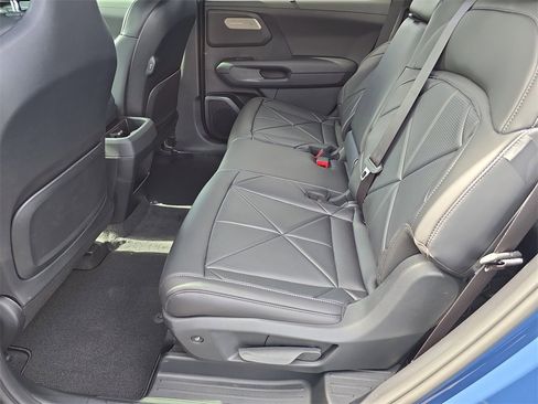 New 2027 Kia Telluride EX image 17