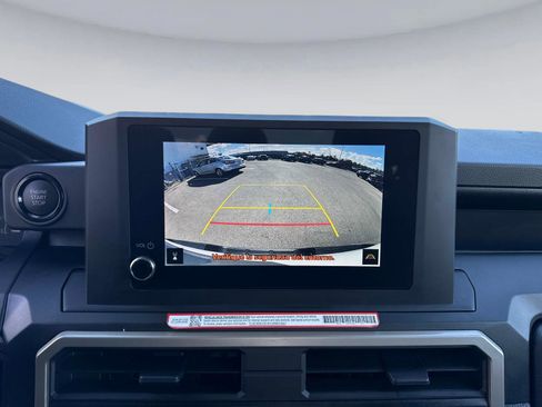 Used 2025 Toyota Tacoma SR image 18