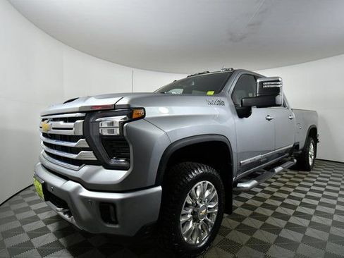 Used 2024 Chevrolet Silverado 3500 High Country w/ Z71 Off-Road Package image 6