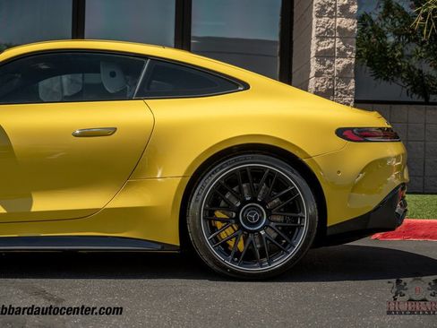 Used 2025 Mercedes-Benz AMG GT 63 image 27