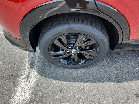 New 2026 Buick Encore GX Sport Touring w/ Advanced Technology Package FWD image 5