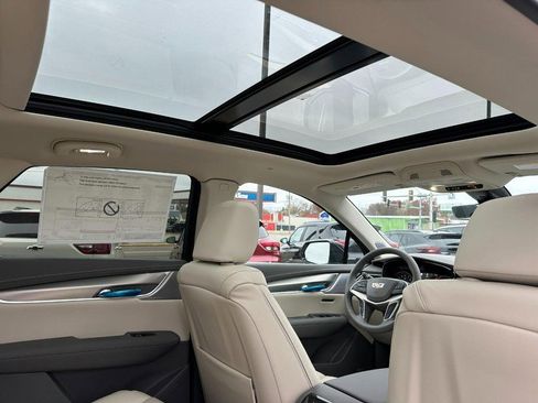 New 2026 Cadillac XT5 Premium Luxury w/ Driver Assist Package image 5