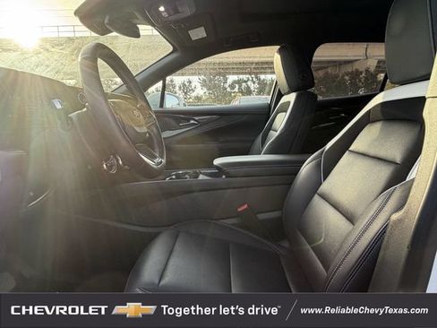 Used 2024 Chevrolet Blazer EV LT AWD/4WD image 9