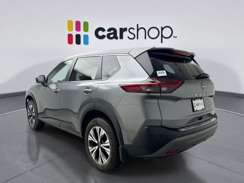 Used 2023 Nissan Rogue SV AWD/4WD image 3