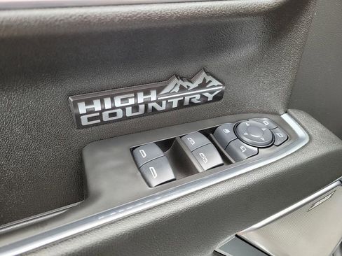 Certified 2024 Chevrolet Silverado 1500 High Country w/ High Country Premium Package image 20