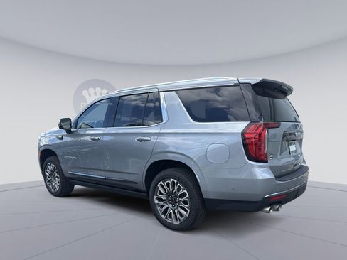 Used 2024 GMC Yukon Denali Ultimate AWD/4WD image 4