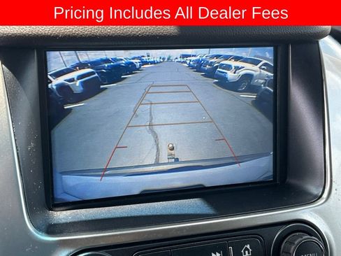 Used 2019 Chevrolet Suburban LT AWD/4WD image 15