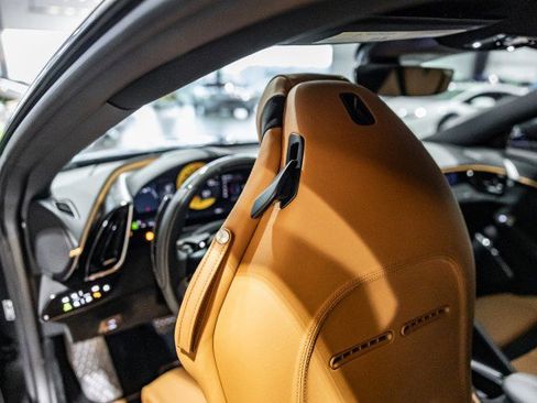 Used 2024 Ferrari Roma image 24