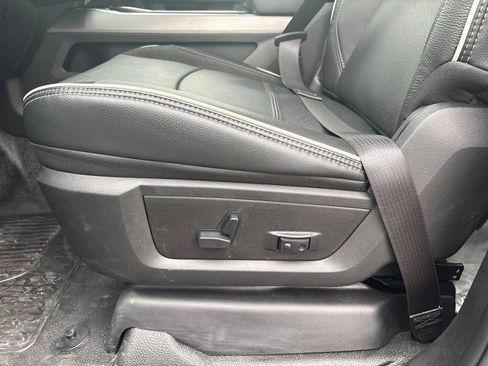 New 2026 RAM 4500 Tradesman w/ Laramie Trim Package image 17