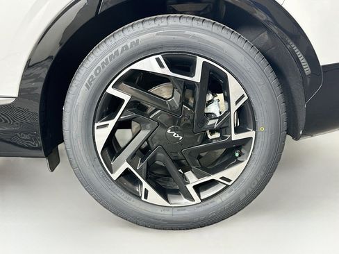 Used 2023 Kia Sportage SX FWD image 11
