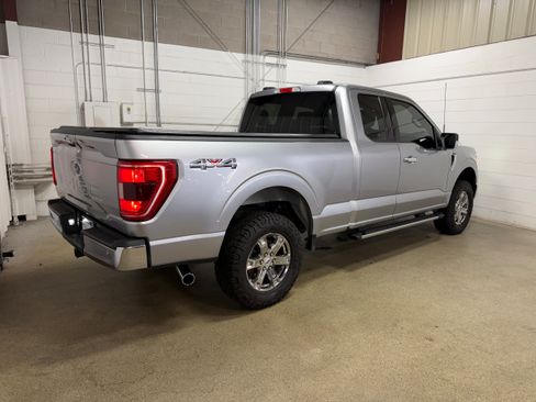 Used 2021 Ford F150 XLT w/ Equipment Group 302A High AWD/4WD image 9