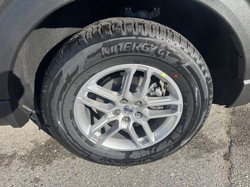 New 2026 Ford Explorer Active image 19