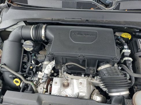 Used 2023 Jeep Compass Latitude image 12