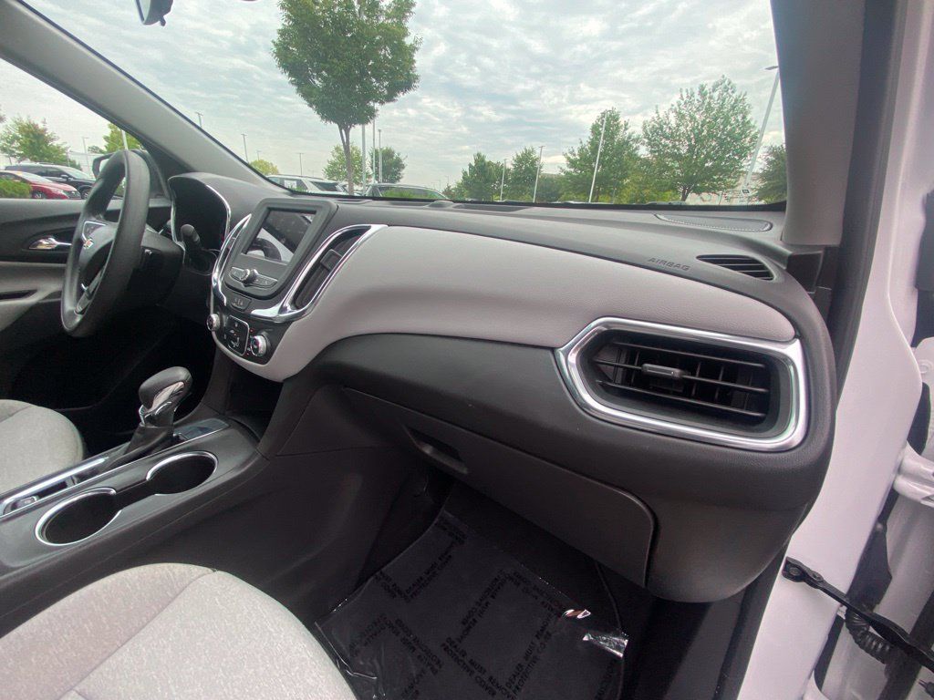 Used 2024 Chevrolet Equinox LS FWD image 46