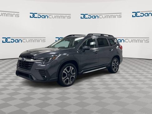 Used 2023 Subaru Ascent Limited AWD/4WD image 4