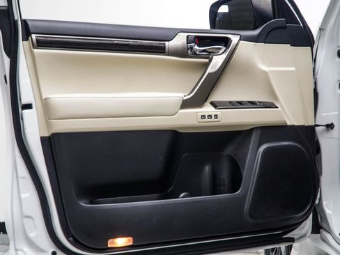 Used 2020 Lexus GX 460 Premium w/ Premium Package AWD/4WD image 33