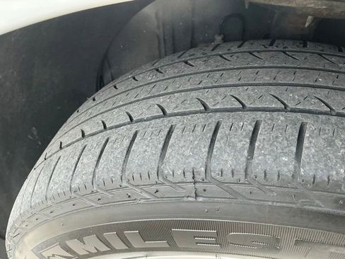 Used 2015 Chevrolet Equinox LS image 12