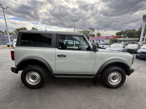 Used 2023 Ford Bronco 2-Door image 7