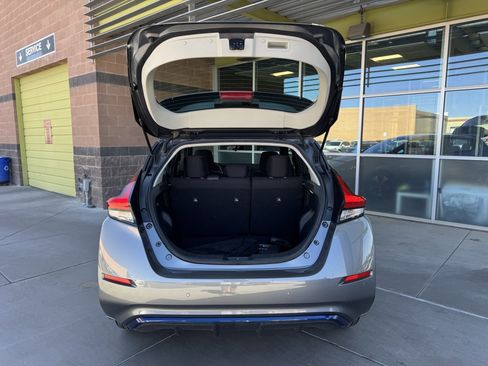 Used 2022 Nissan Leaf SV image 35