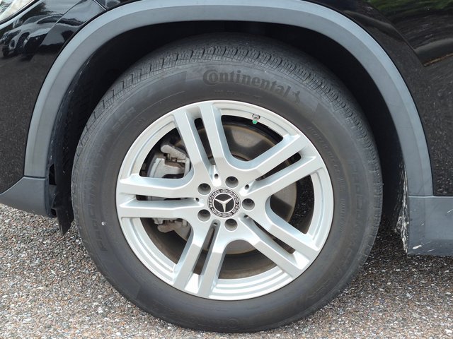 Certified 2022 Mercedes-Benz GLA 250 4MATIC image 16