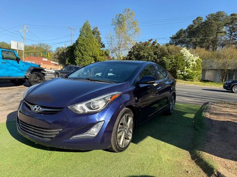 Used 2014 Hyundai Elantra Limited w/ Option Group 03 image 7
