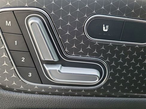 Used 2024 Mercedes-Benz GLA 250 image 17