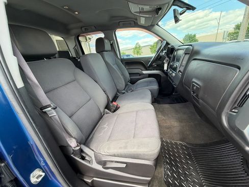 Used 2017 Chevrolet Silverado 1500 LT w/ All Star Edition AWD/4WD image 31