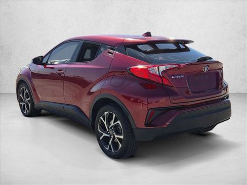 Used 2018 Toyota C-HR XLE FWD image 7