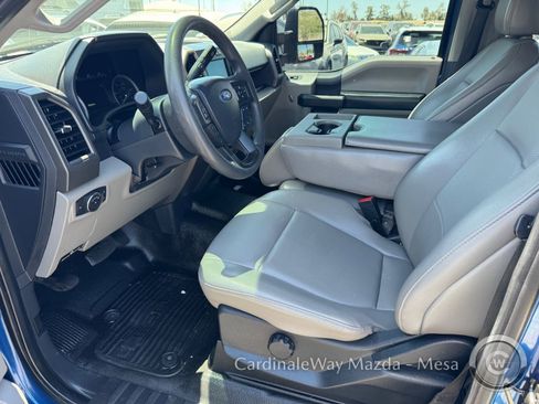 Used 2022 Ford F250 XL w/ Power Equipment Group AWD/4WD image 9