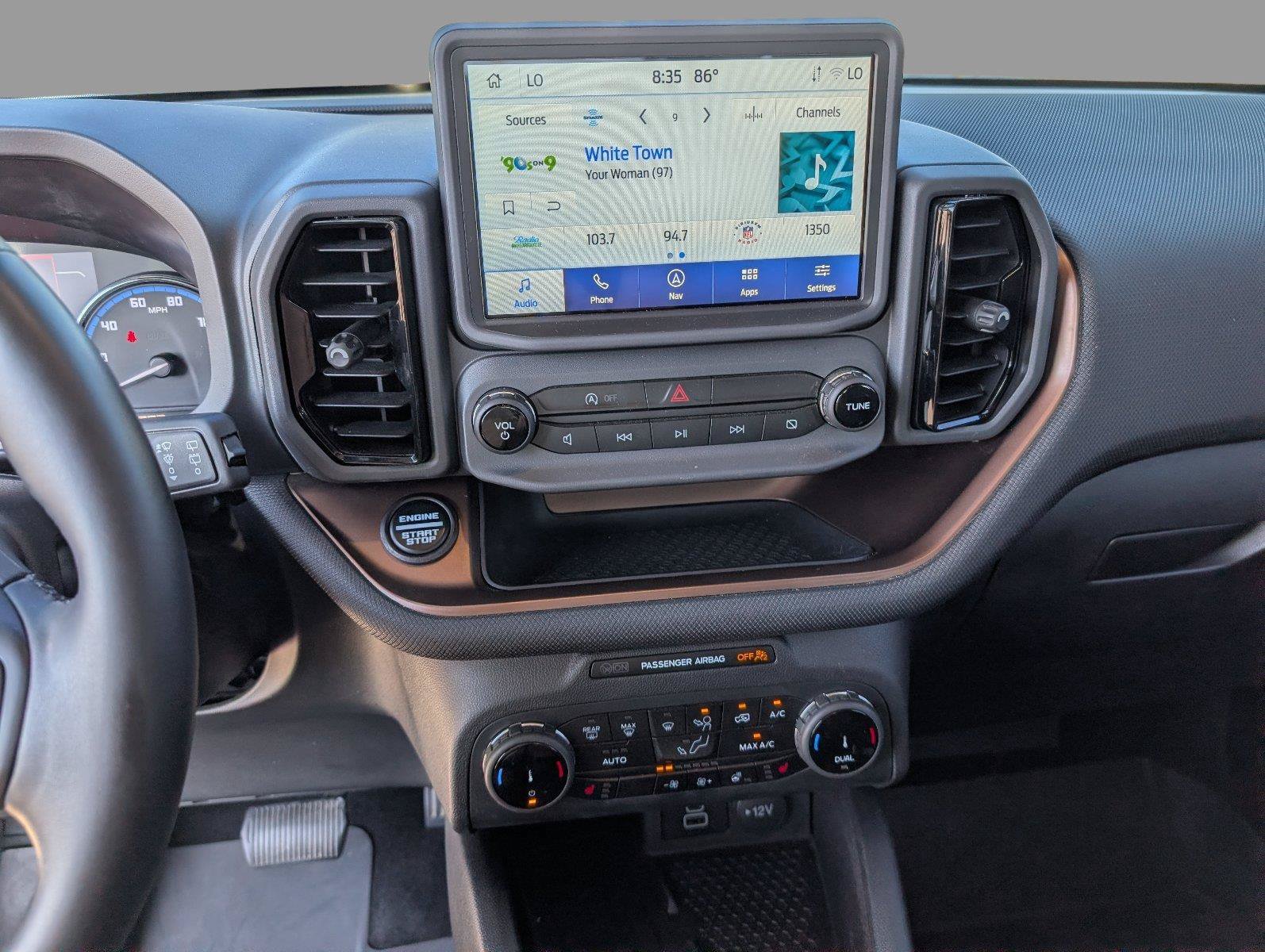 Used 2024 Ford Bronco Sport Outer Banks w/ Tech Package AWD/4WD image 18