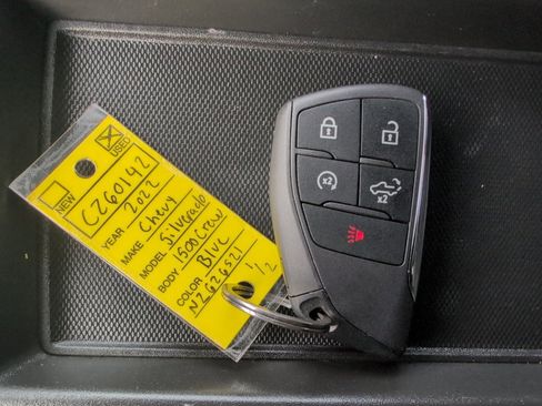 Used 2022 Chevrolet Silverado 1500 LT image 38