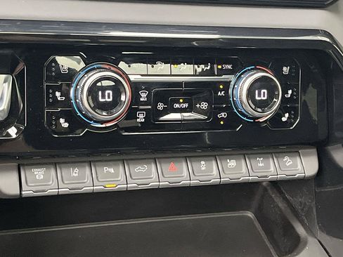 Certified 2026 GMC Sierra 2500 AT4X AWD/4WD image 23