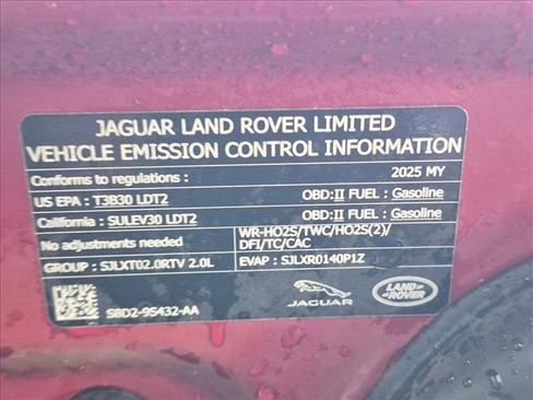 Certified 2025 Land Rover Discovery Sport S AWD/4WD image 21