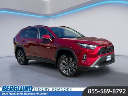 Used 2025 Toyota RAV4 XLE Premium w/ Weather Package