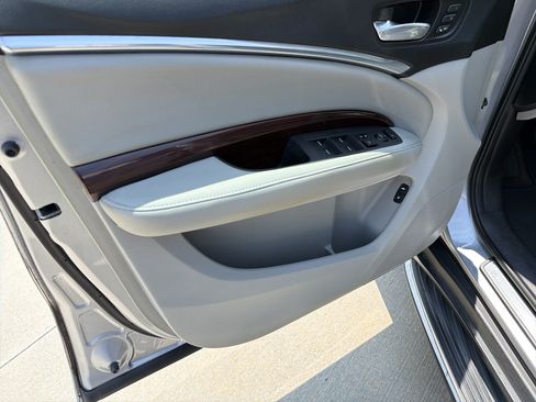 Used 2016 Acura MDX SH-AWD w/ Tech & Entertainment image 14