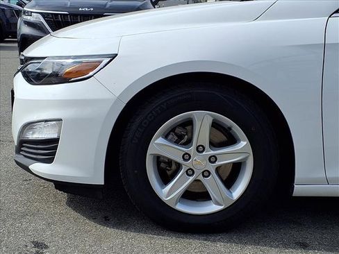 Used 2020 Chevrolet Malibu LS image 16