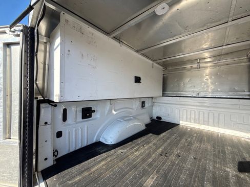 Used 2015 Ford F150 XL w/ Equipment Group 101A Mid image 6