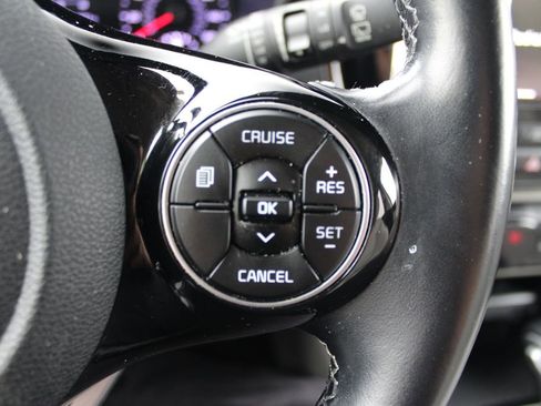Used 2020 Kia Soul EX FWD image 21