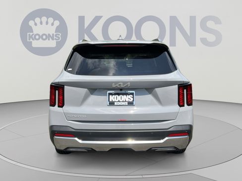 New 2026 Kia Sorento S w/ S Panoramic Sunroof Package FWD image 5
