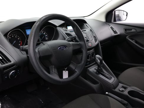 Used 2014 Ford Focus S FWD image 12