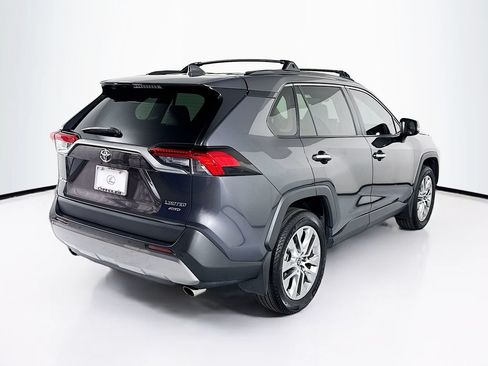 Used 2022 Toyota RAV4 Limited AWD/4WD image 5