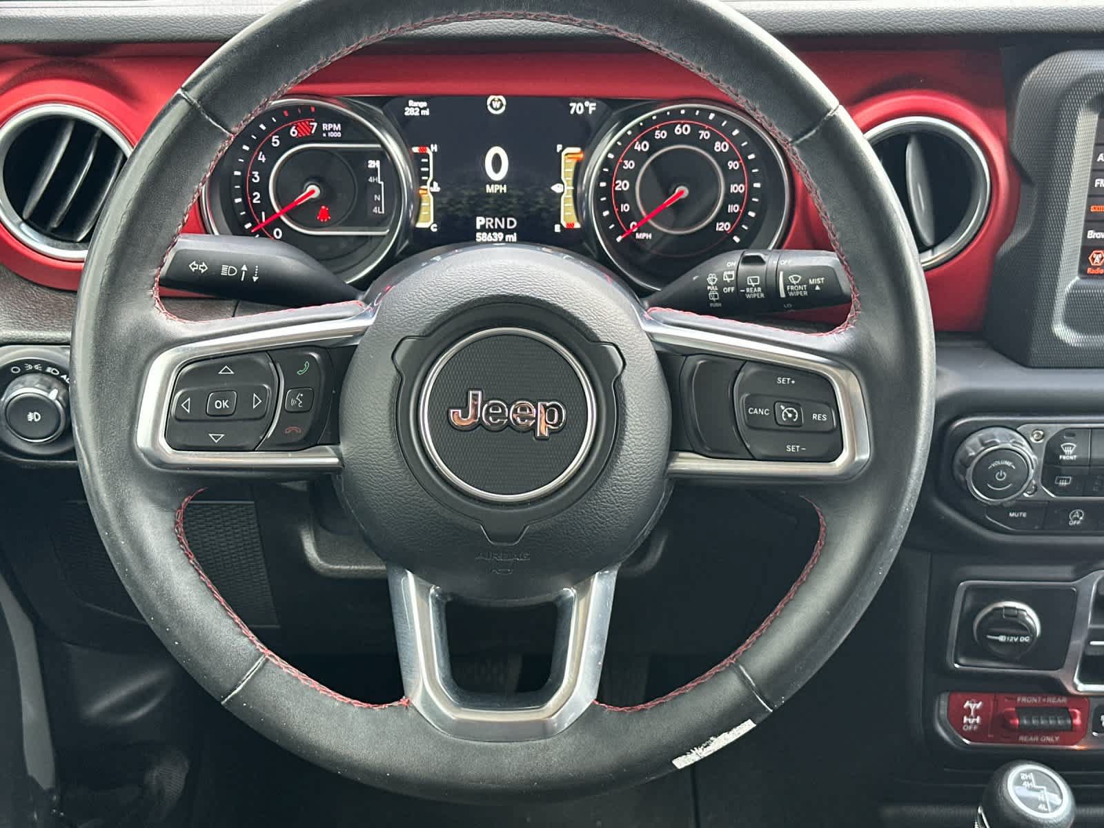 Used 2019 Jeep Wrangler Unlimited Rubicon w/ Cold Weather Group AWD/4WD image 14